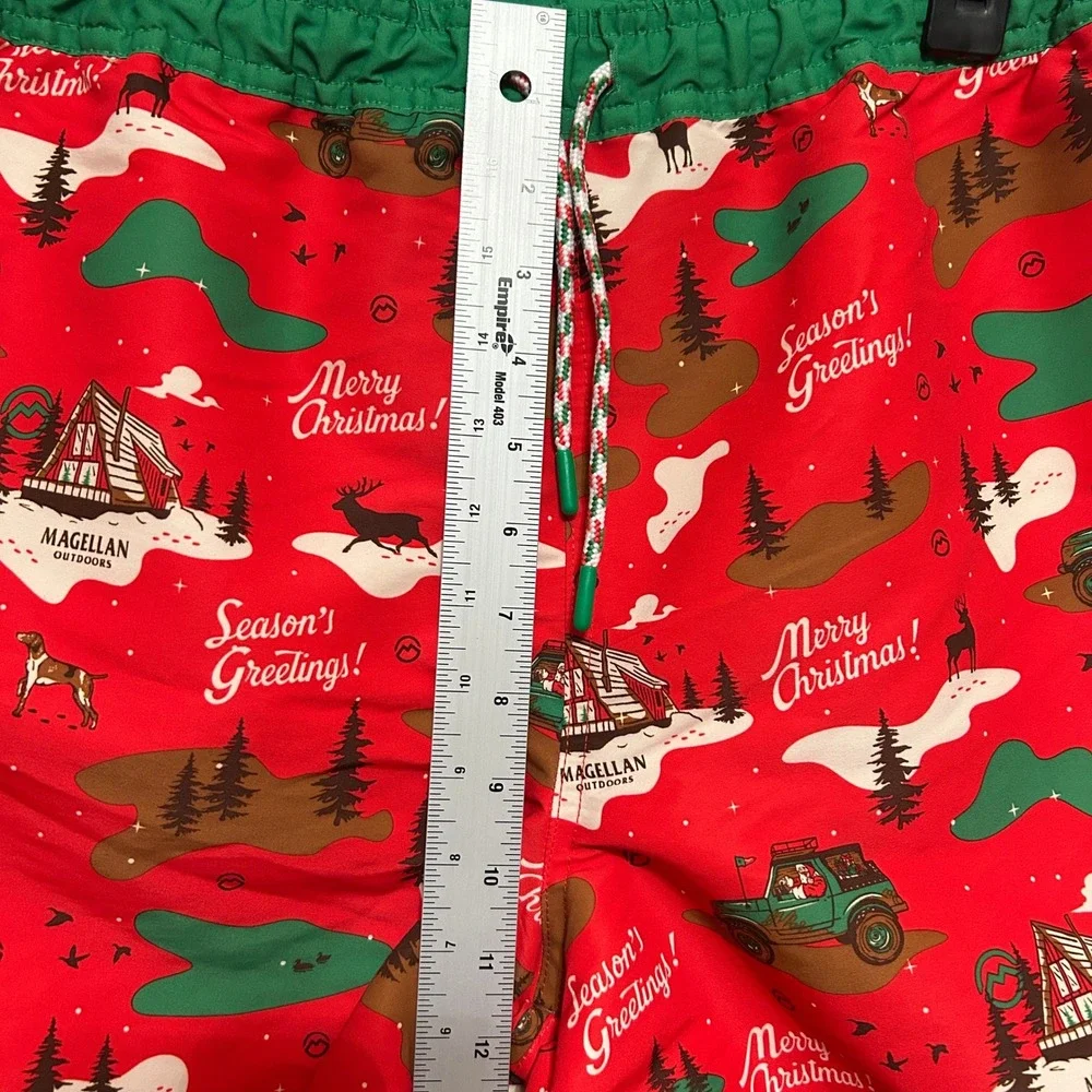 Magellan Outdoors Swim Trunks M Red Christmas Festive Fish Gear Water Repellent